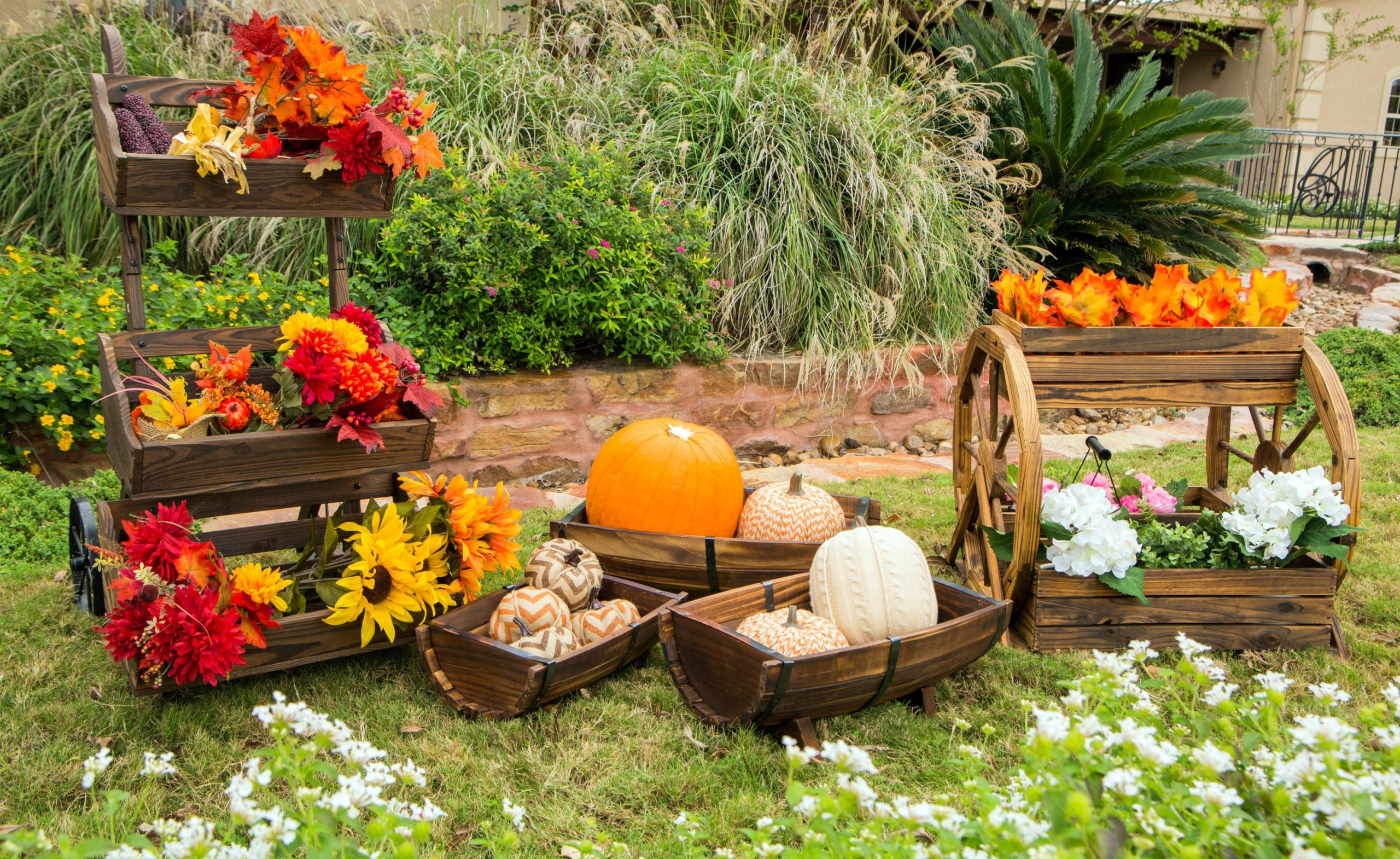 3-piece-half-barrel-planter-set-519.jpg