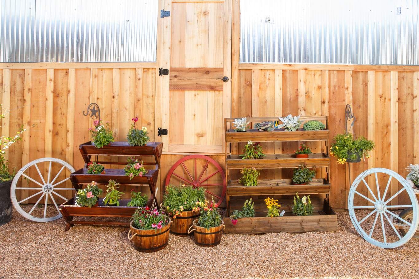 4-tier-vertical-planter-842.jpg