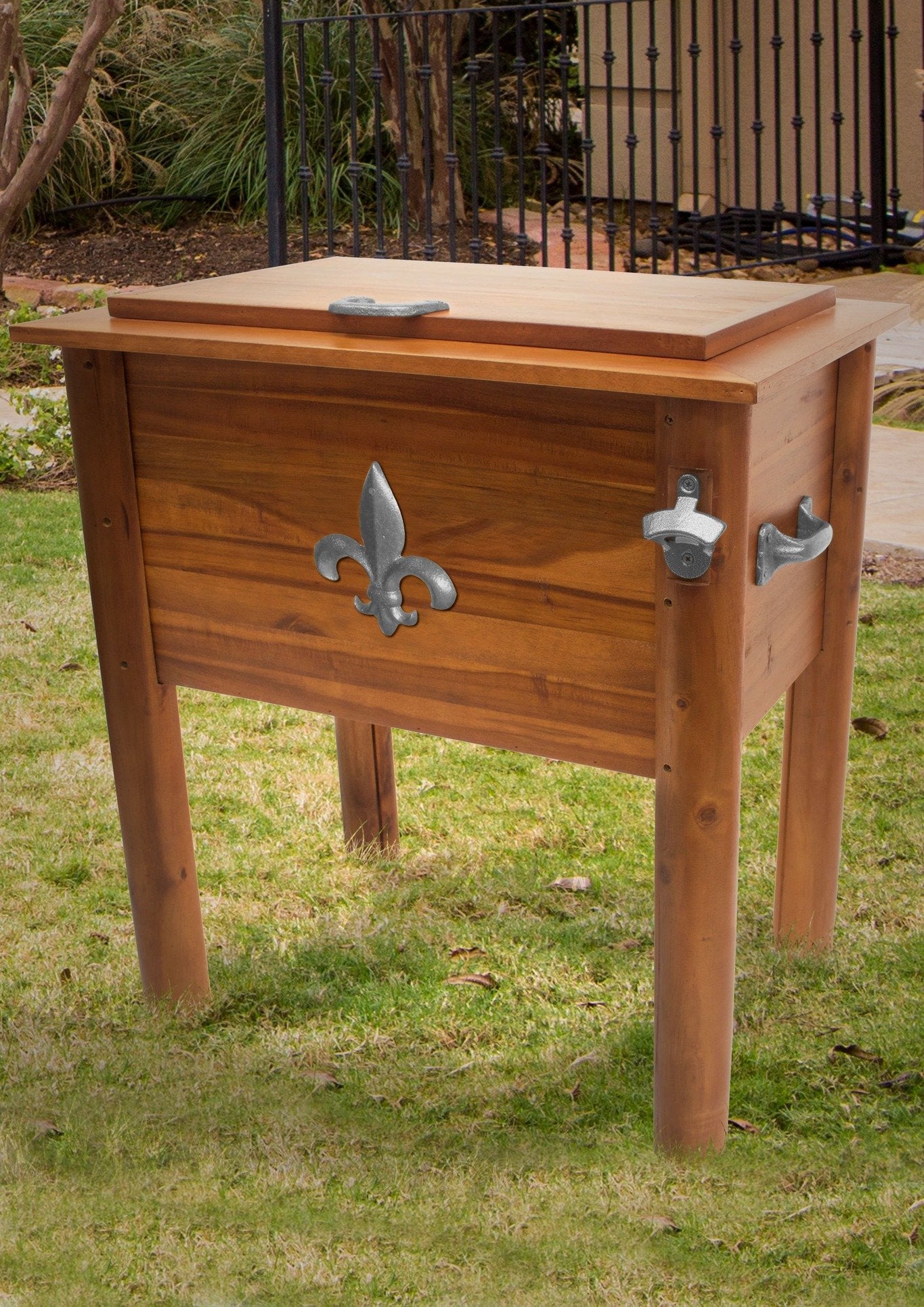 amber-log-fleur-de-lis-cooler-815.jpg