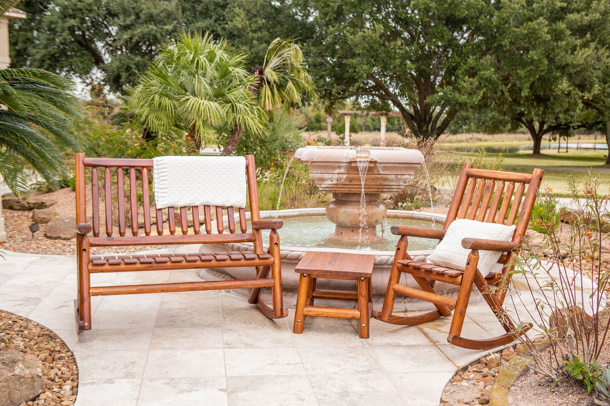 amber-log-porch-rocker-118.jpg