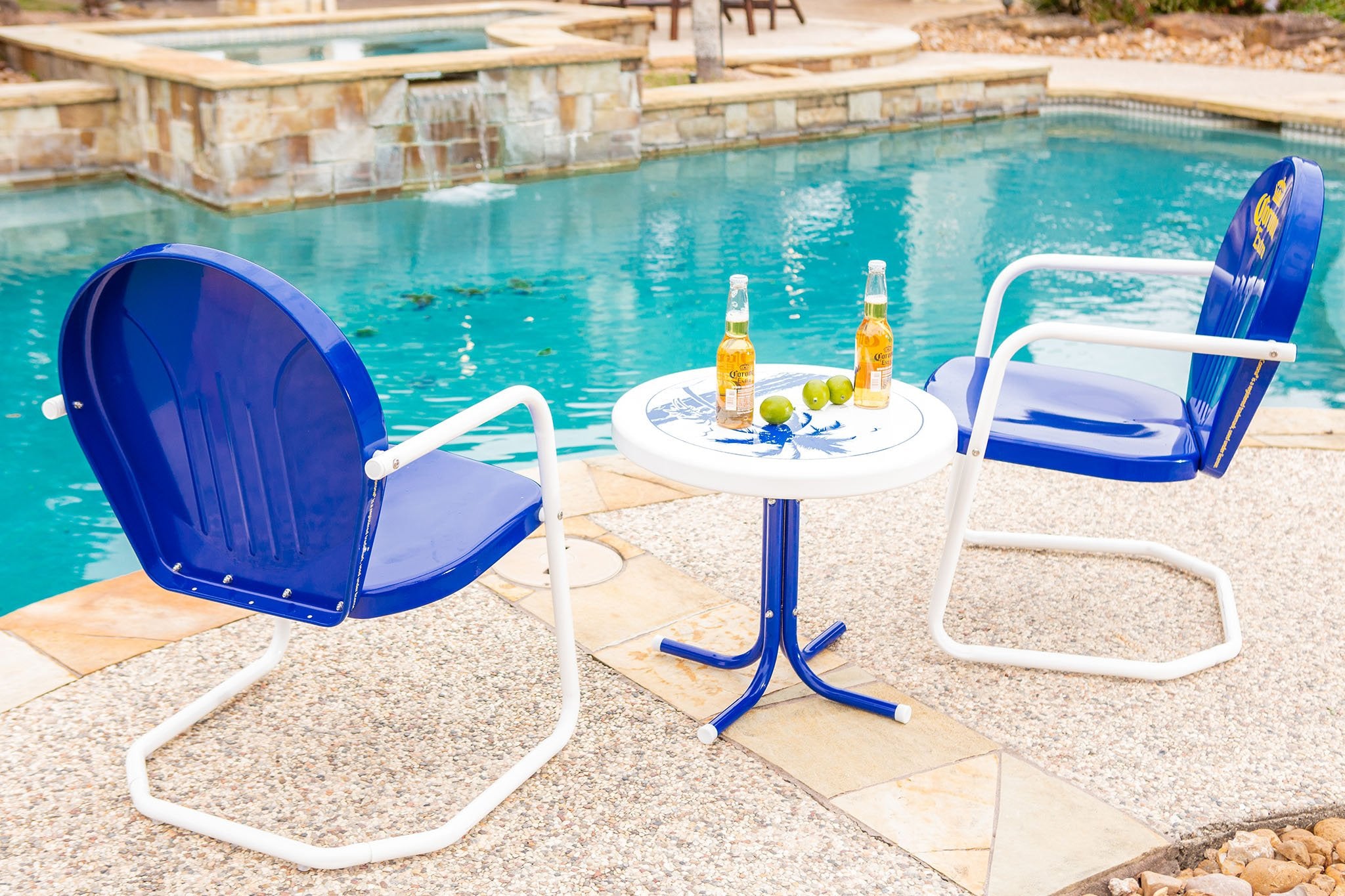 corona-extra-r-retro-bistro-set-872.jpg