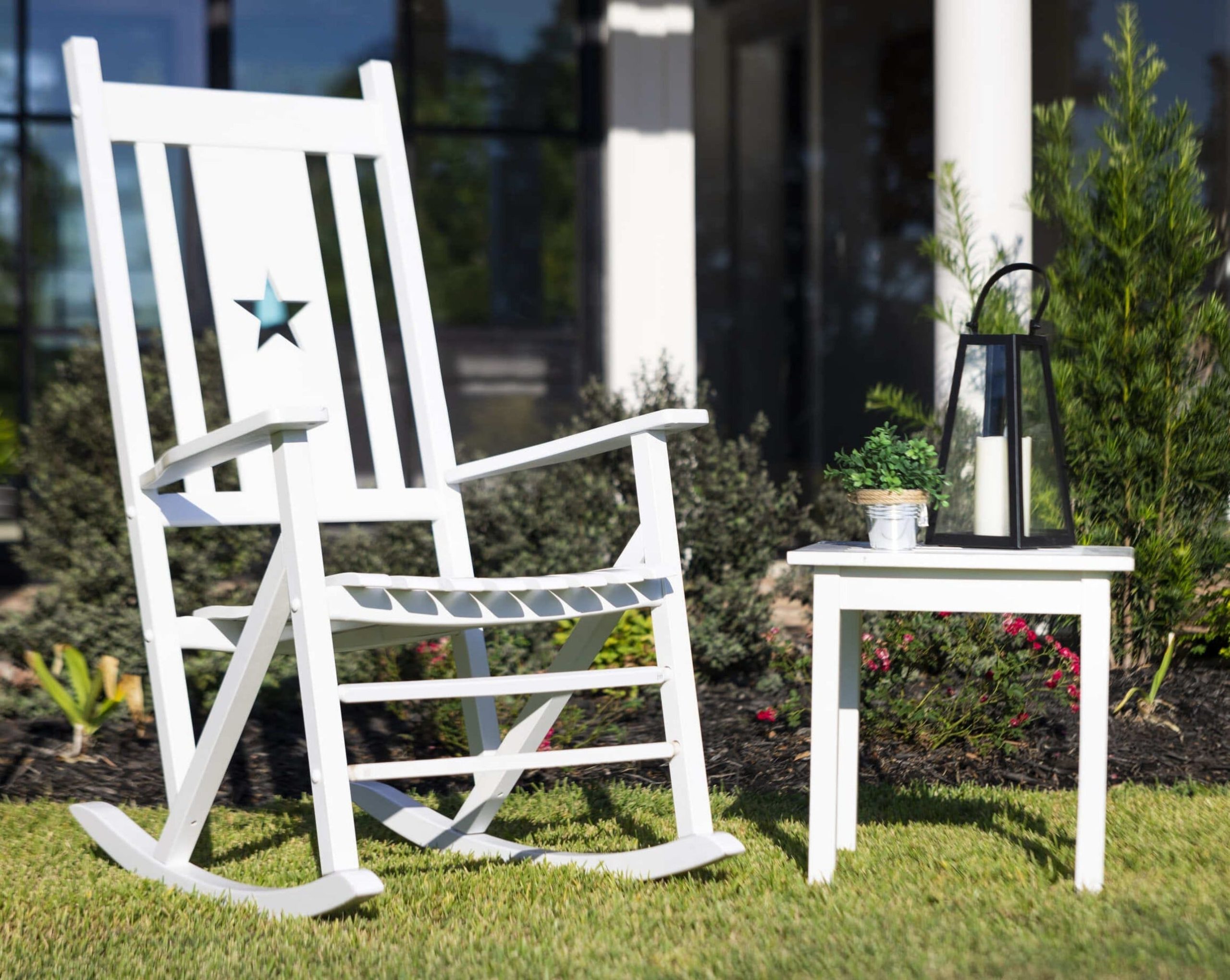 heartland-white-star-porch-rocker-995.jpg