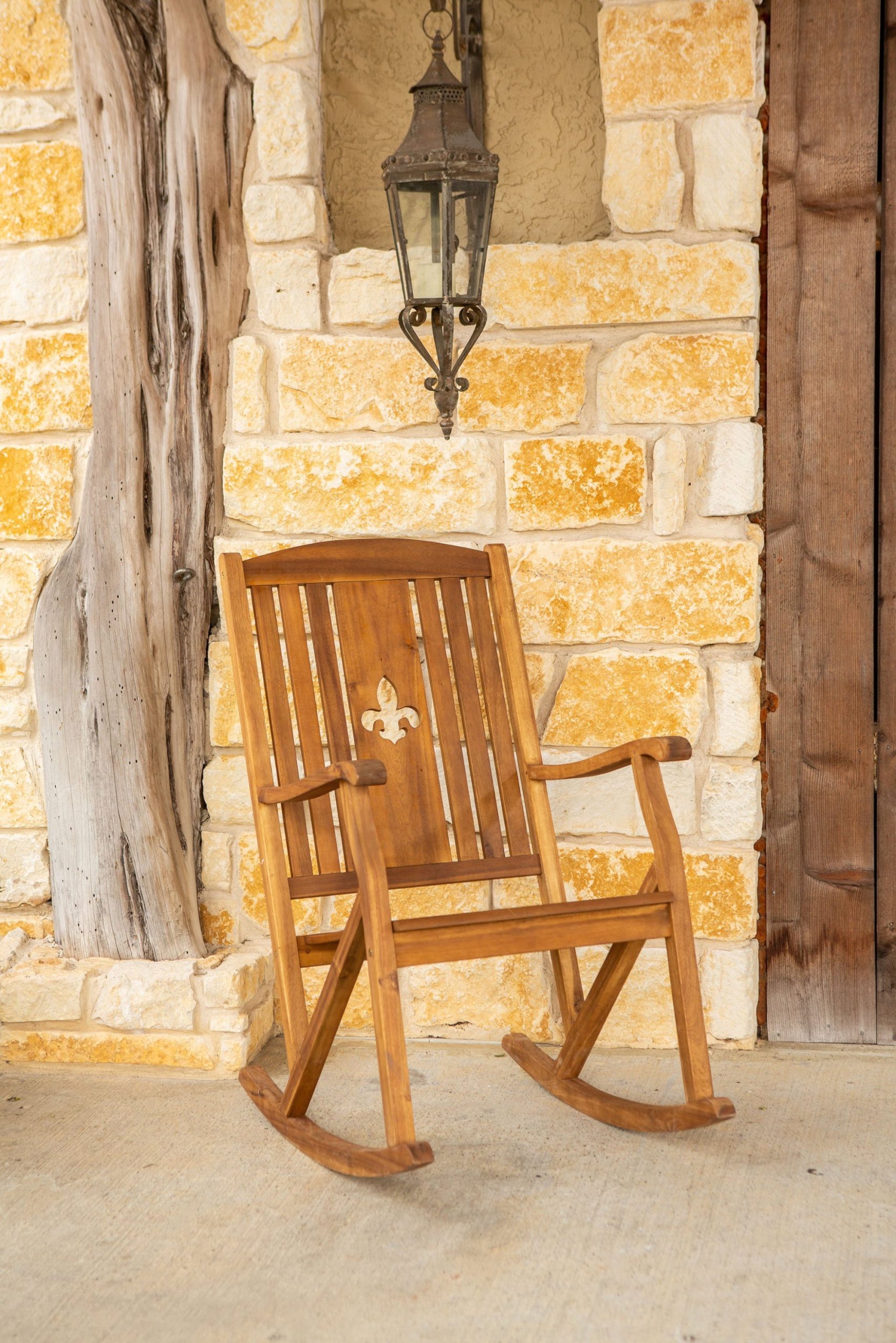 sequoia-fleur-de-lis-rocker-614.jpg