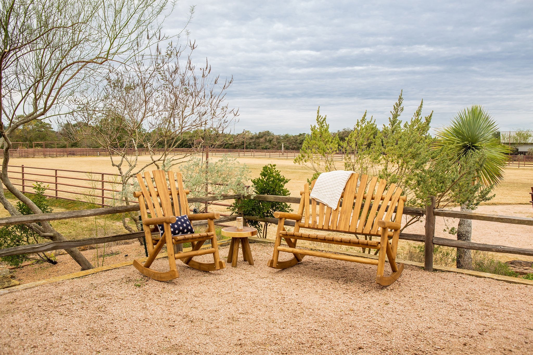 teak-log-rocker-for-pickup-only-excluding-wholesale-orders-451.jpg